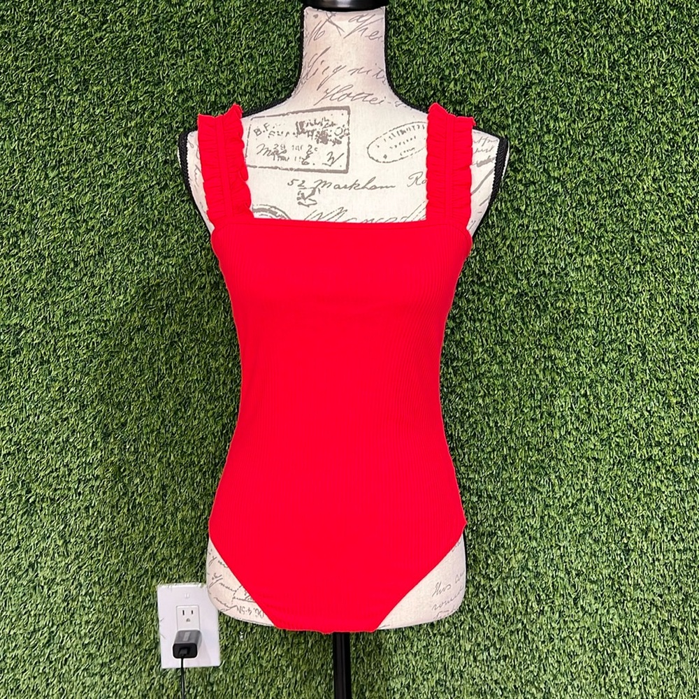 NWOT Kaileigh Red Ribbed Ruffle Bodysuit Small Stitch Fix